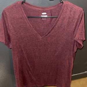 Size Med. Maroon Top.